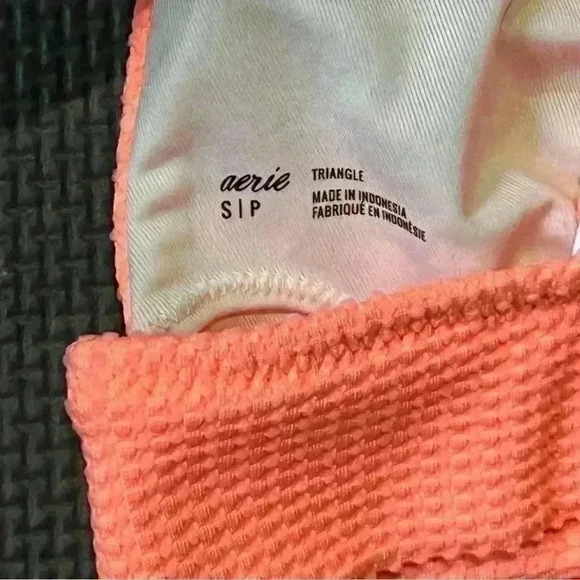 Aerie Bikini Triangle Top Small Orange Texture Lined Padded Adjustable Strap NWT - Picture 5 of 5